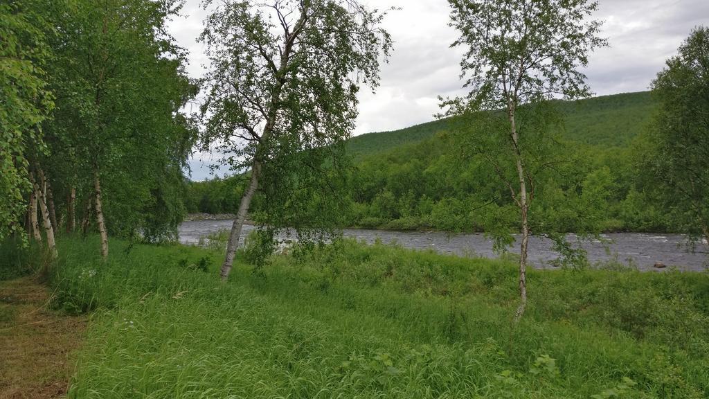 Hotel Vetsituvat Utsjoki Exterior foto